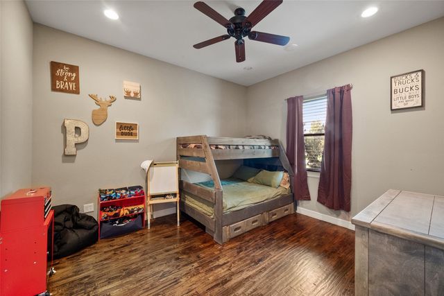 606 Sunset Point, Kerens, TX 75144