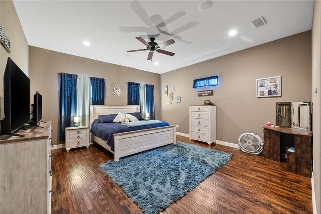 606 Sunset Point, Kerens, TX 75144