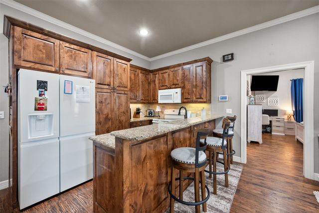 606 Sunset Point, Kerens, TX 75144