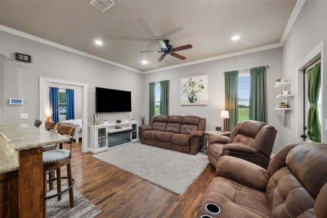 606 Sunset Point, Kerens, TX 75144