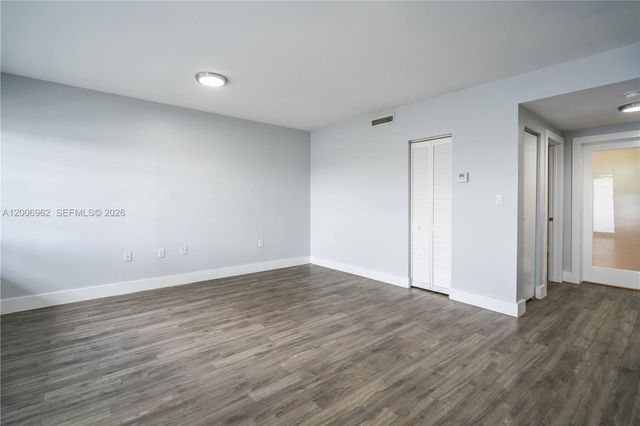 331 85th St 24, Miami Beach, FL 33141