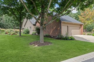 2461 Tall Oaks Drive, Elgin, IL 60123