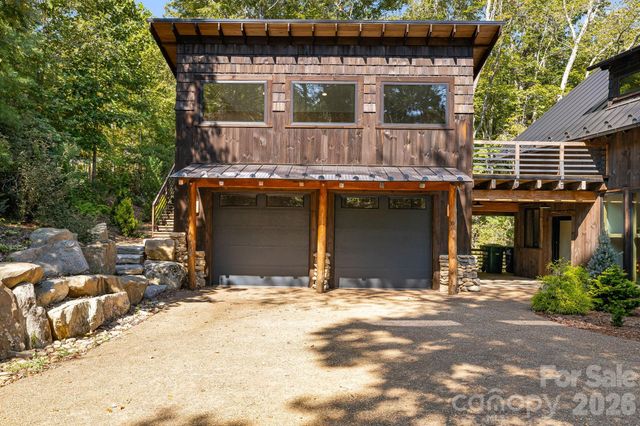 39 Bent Creek Preserve Road, Asheville, NC 28806