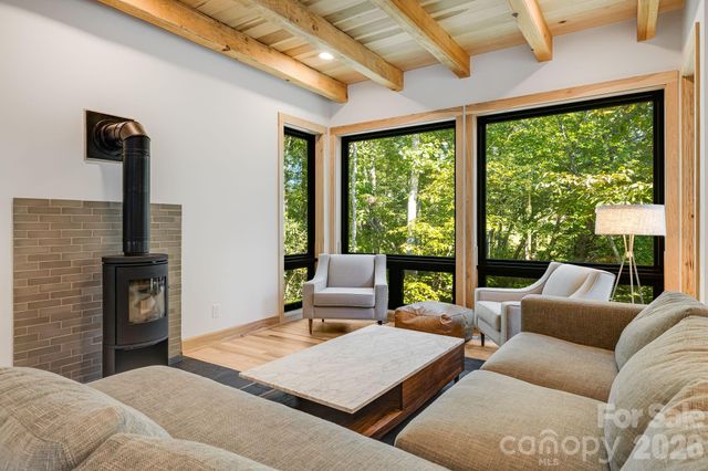 39 Bent Creek Preserve Road, Asheville, NC 28806