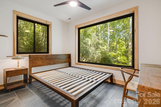 39 Bent Creek Preserve Road, Asheville, NC 28806