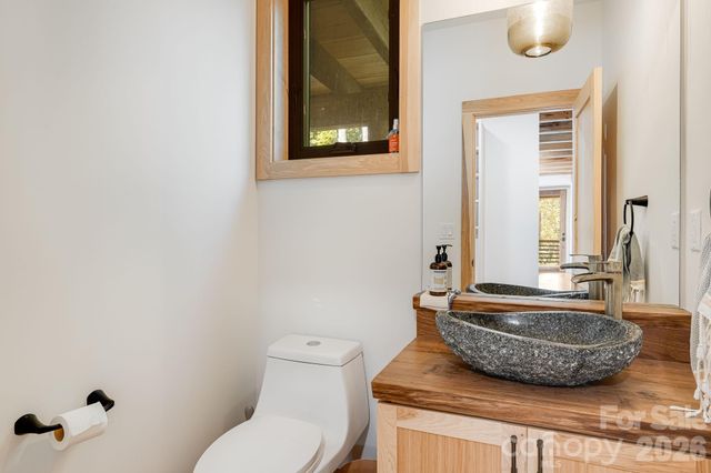 39 Bent Creek Preserve Road, Asheville, NC 28806