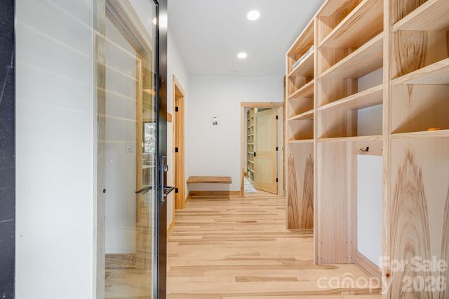 39 Bent Creek Preserve Road, Asheville, NC 28806