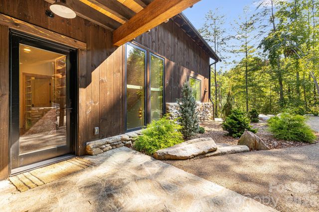 39 Bent Creek Preserve Road, Asheville, NC 28806