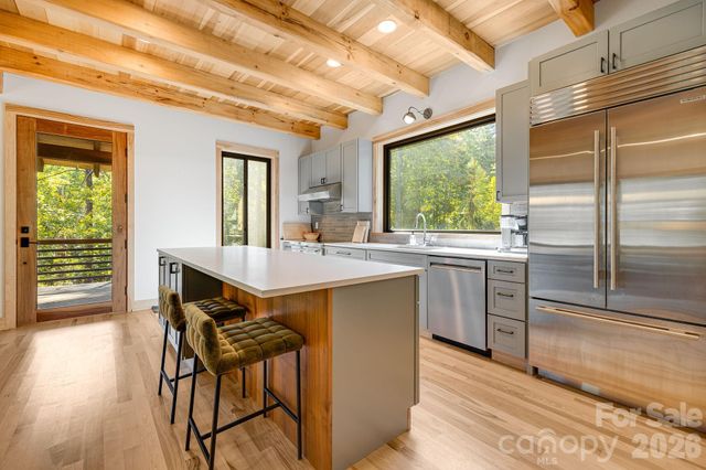 39 Bent Creek Preserve Road, Asheville, NC 28806