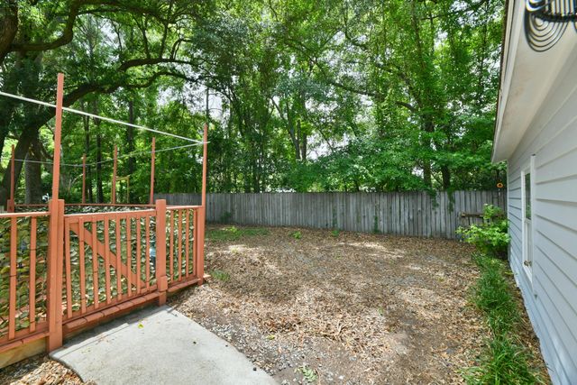 1942 Tison Lane, Mount Pleasant, SC 29464