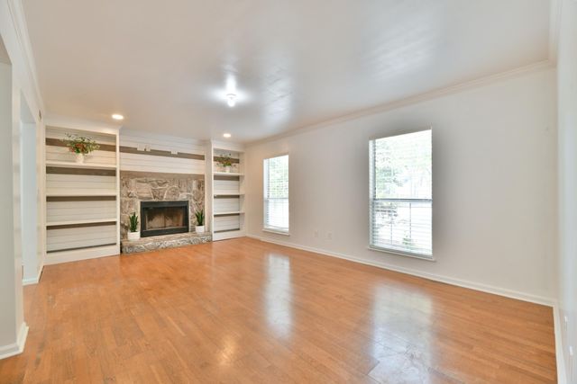 1942 Tison Lane, Mount Pleasant, SC 29464
