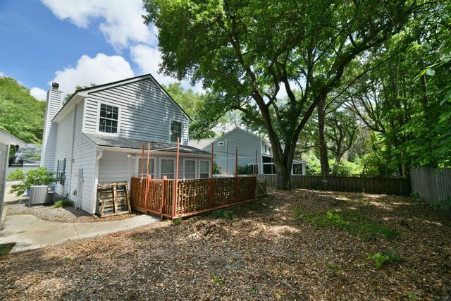 1942 Tison Lane, Mount Pleasant, SC 29464