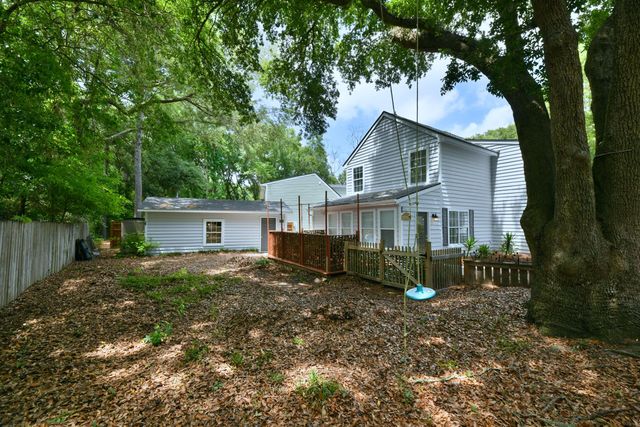1942 Tison Lane, Mount Pleasant, SC 29464