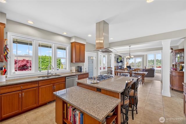 4210 Orchard Avenue, Anacortes, WA 98221