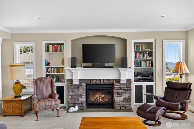 4210 Orchard Avenue, Anacortes, WA 98221