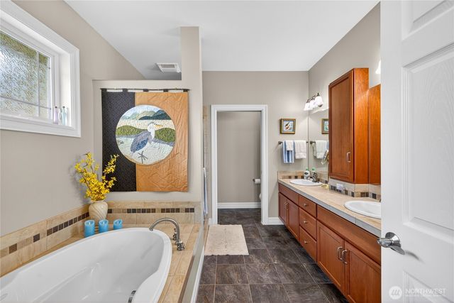 4210 Orchard Avenue, Anacortes, WA 98221
