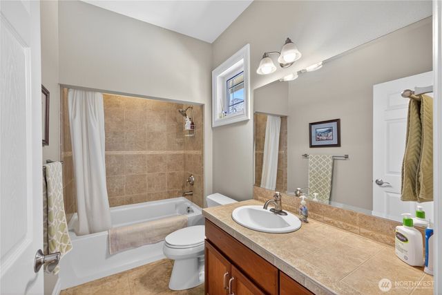 4210 Orchard Avenue, Anacortes, WA 98221