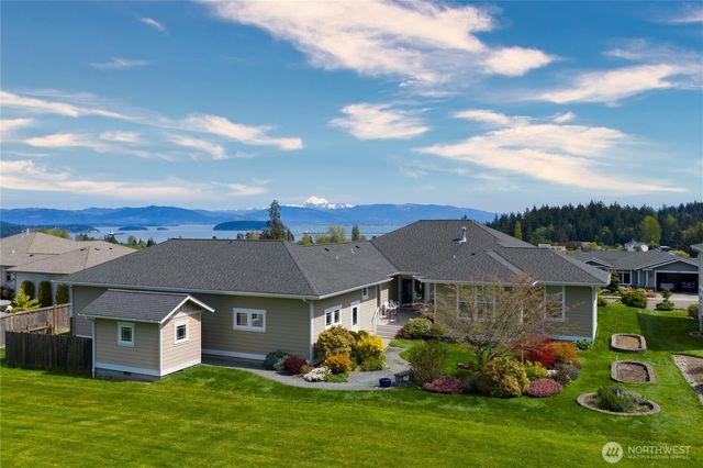 4210 Orchard Avenue, Anacortes, WA 98221