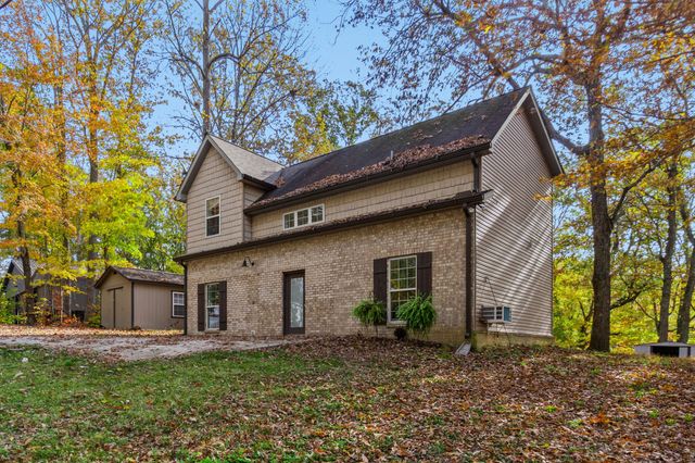 251 Oak Dr, Smithville, TN 37166