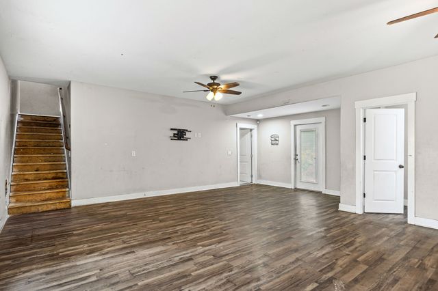 251 Oak Dr, Smithville, TN 37166