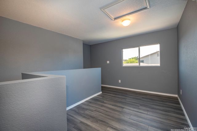 5402 Harefield Dr, San Antonio, TX 78228