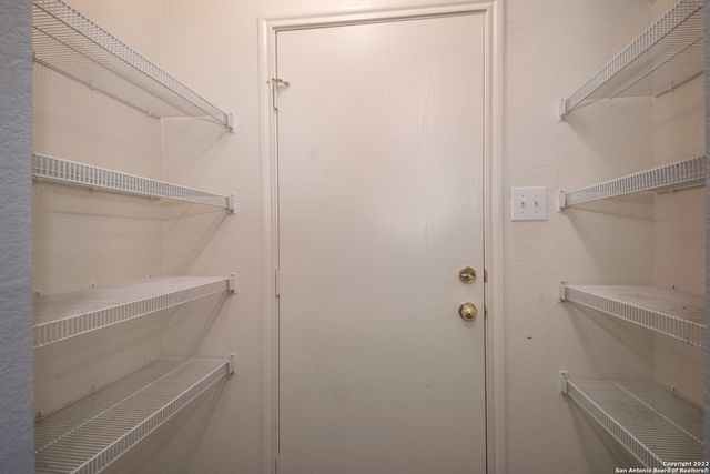 5402 Harefield Dr, San Antonio, TX 78228