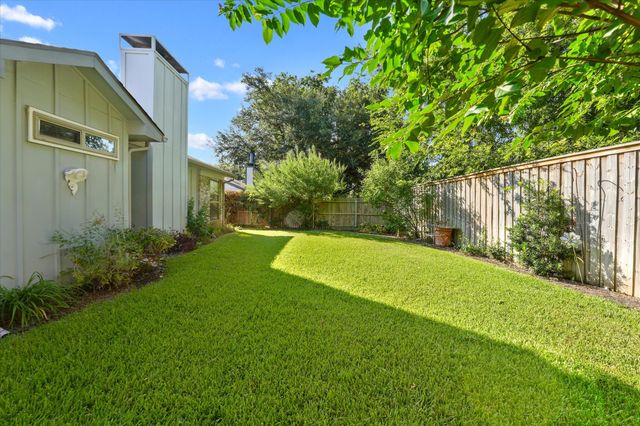 207 Mapleridge Drive, Rockwall, TX 75032
