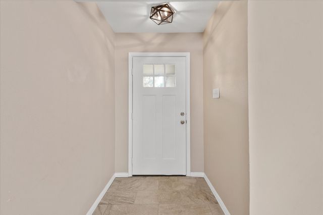 207 Mapleridge Drive, Rockwall, TX 75032