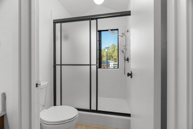 7646 Creekridge Ln, Citrus Heights, CA 95610