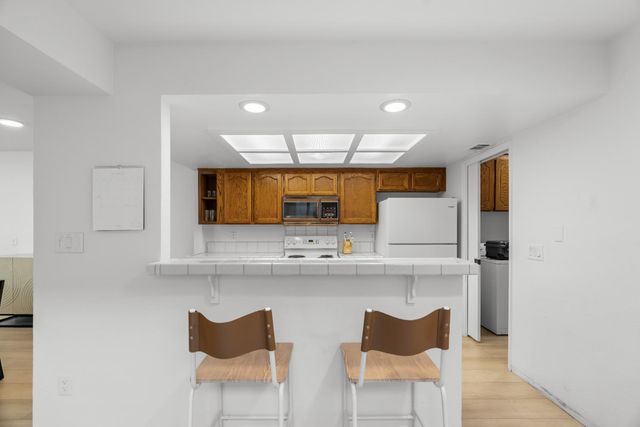 7646 Creekridge Ln, Citrus Heights, CA 95610