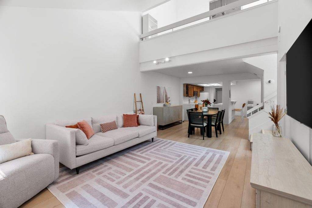 7646 Creekridge Ln, Citrus Heights, CA 95610