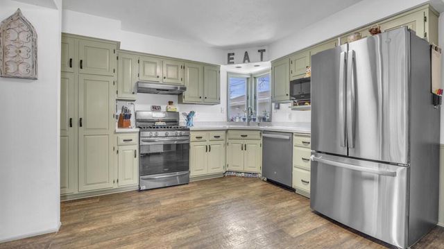 1806 N 12th STREET, Sheboygan, WI 53081