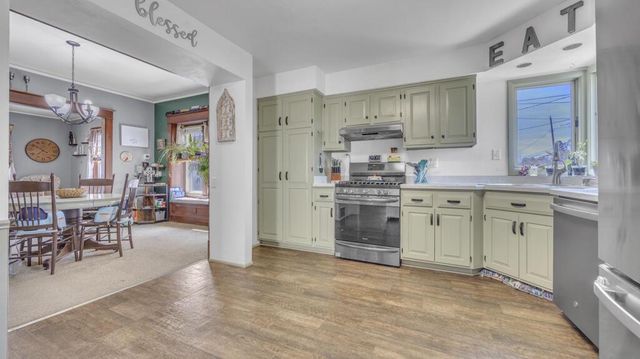 1806 N 12th STREET, Sheboygan, WI 53081