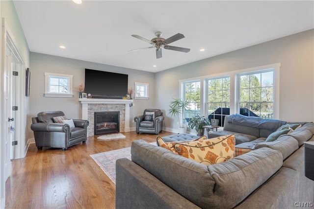 4354 November Lane, Onondaga, NY 13215
