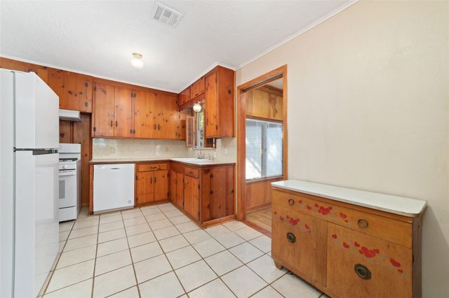 1005 Callahan Avenue, Conroe, TX 77301