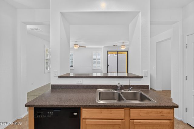 2878 S Arroyo Lane, Gilbert, AZ 85295