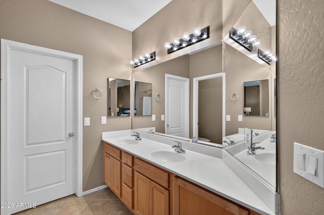 2878 S Arroyo Lane, Gilbert, AZ 85295