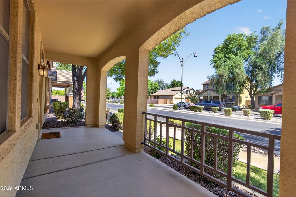2878 S Arroyo Lane, Gilbert, AZ 85295 — photo 5