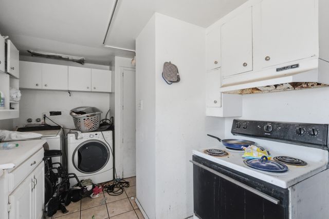 1025 Muriel Street NE, Albuquerque, NM 87112