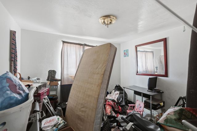 1025 Muriel Street NE, Albuquerque, NM 87112