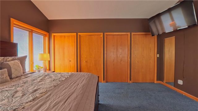 1751 Squaw Creek Drive, Girard, OH 44420