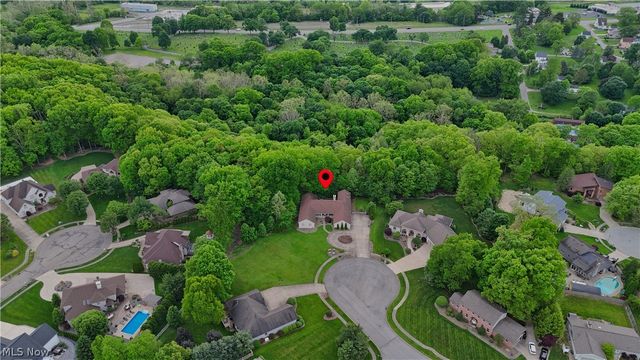 1751 Squaw Creek Drive, Girard, OH 44420