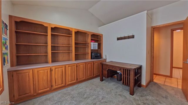 1751 Squaw Creek Drive, Girard, OH 44420