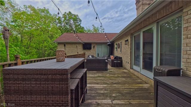 1751 Squaw Creek Drive, Girard, OH 44420