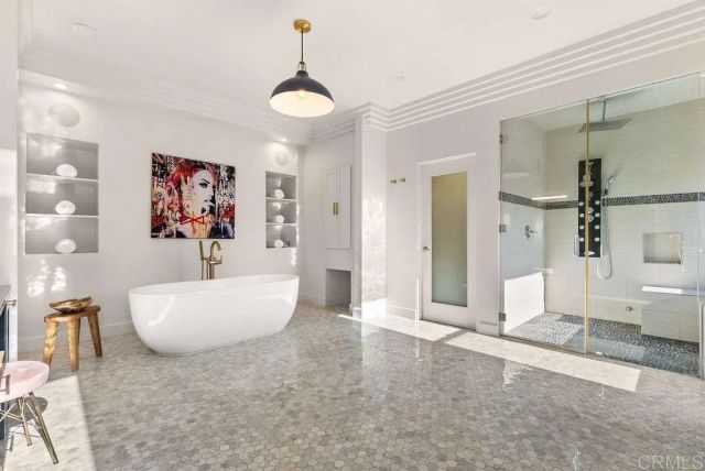 3866 Alta Mesa Drive, Studio City, CA 91604