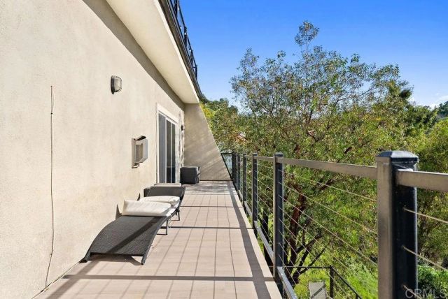 3866 Alta Mesa Drive, Studio City, CA 91604