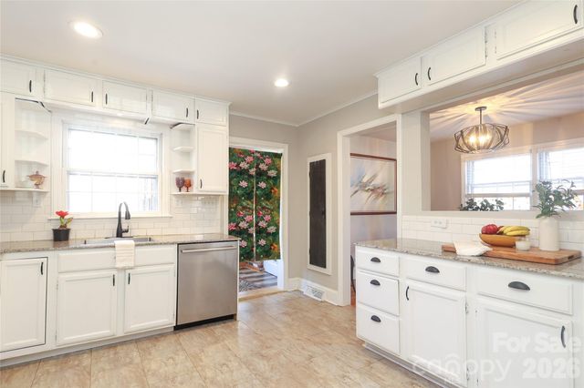 2017 Townsend Avenue, Charlotte, NC 28205