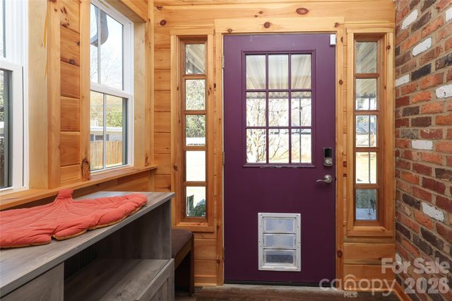 2017 Townsend Avenue, Charlotte, NC 28205