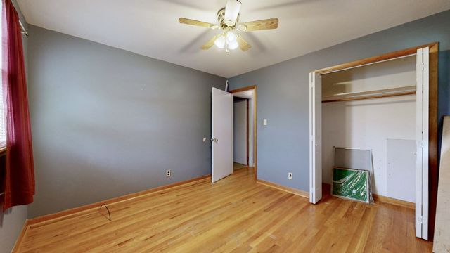 109 Phillips St, Charlotte, TN 37036