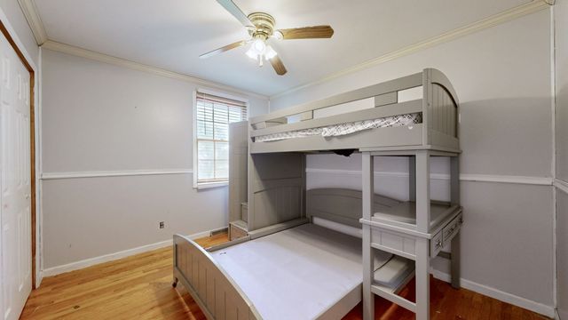 109 Phillips St, Charlotte, TN 37036